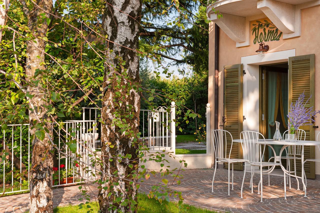 Olea Dei Holiday Apartments San Felice del Benaco Exterior photo